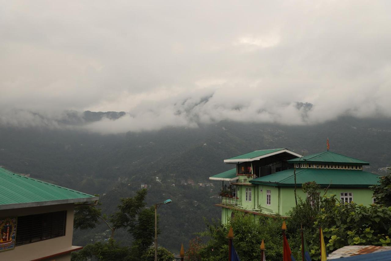 The Cms Group-Hotel Iinorri Gangtok Exterior photo
