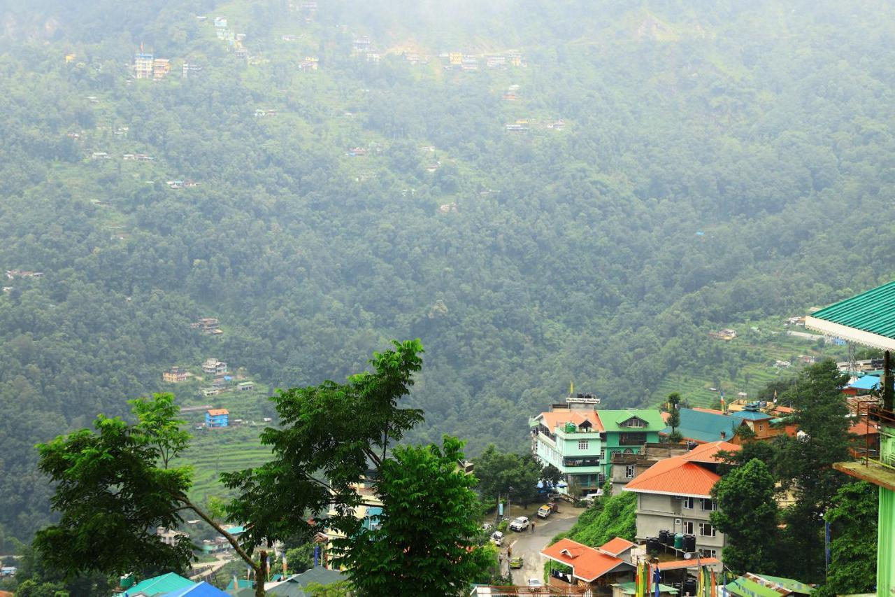 The Cms Group-Hotel Iinorri Gangtok Exterior photo